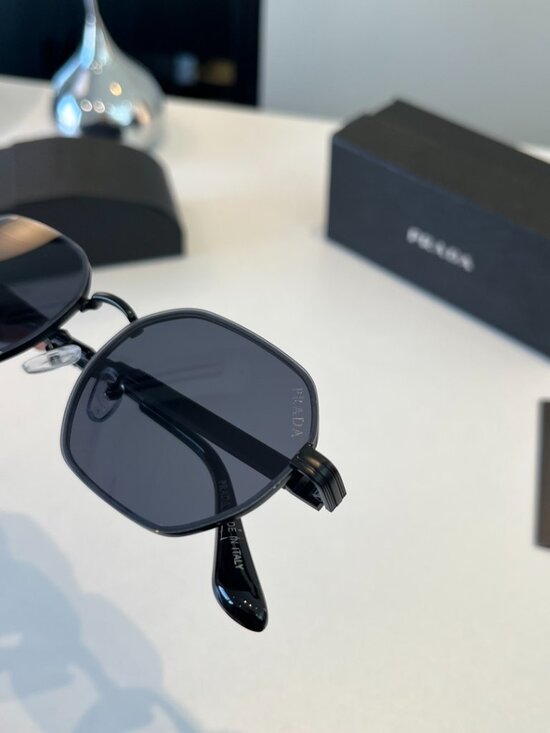 Prada sunglasses with round frames
